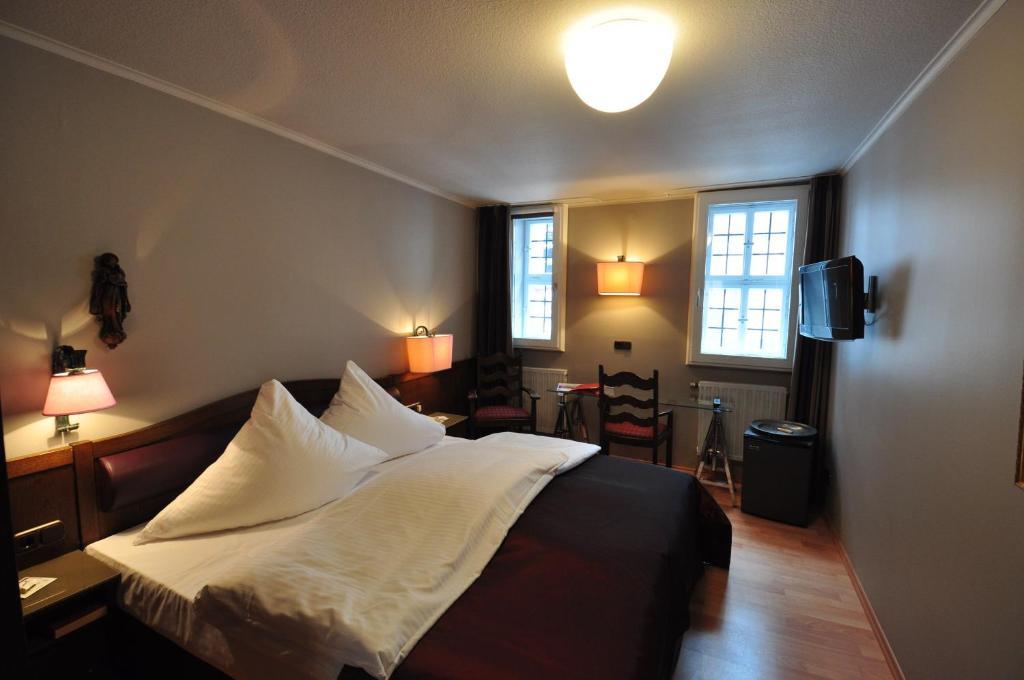 Hotel Schmuckkaestchen Miltenberg Bilik gambar