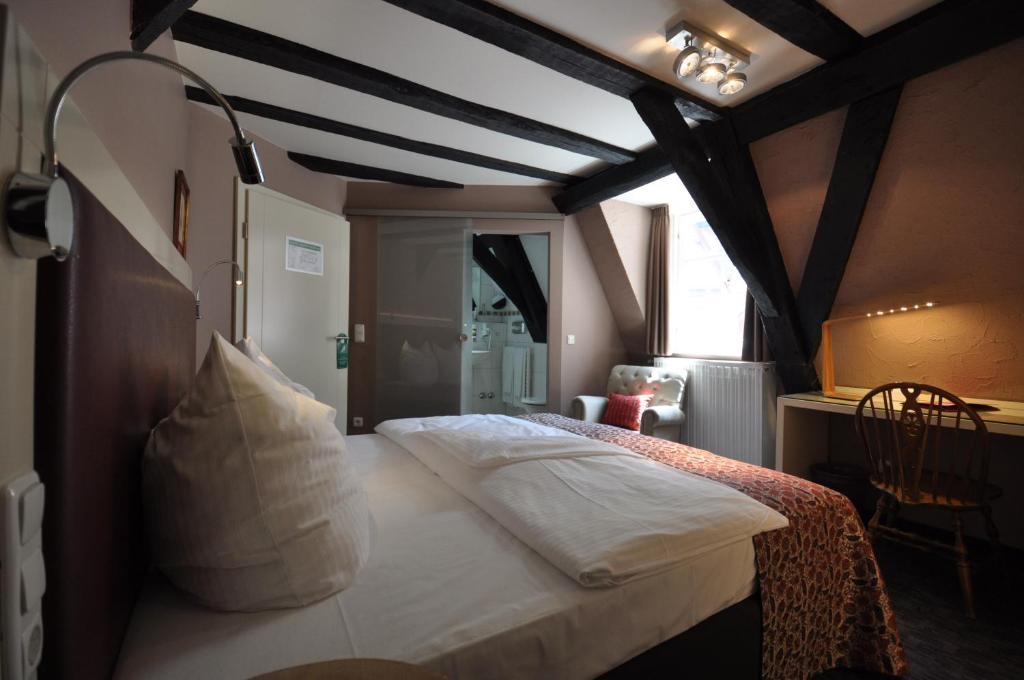 Hotel Schmuckkaestchen Miltenberg Bilik gambar